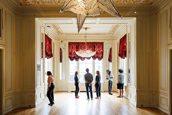 Groups and guided tours