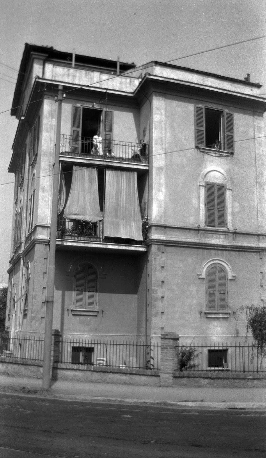 Via Alessandro Poerio 122, end of May 1931