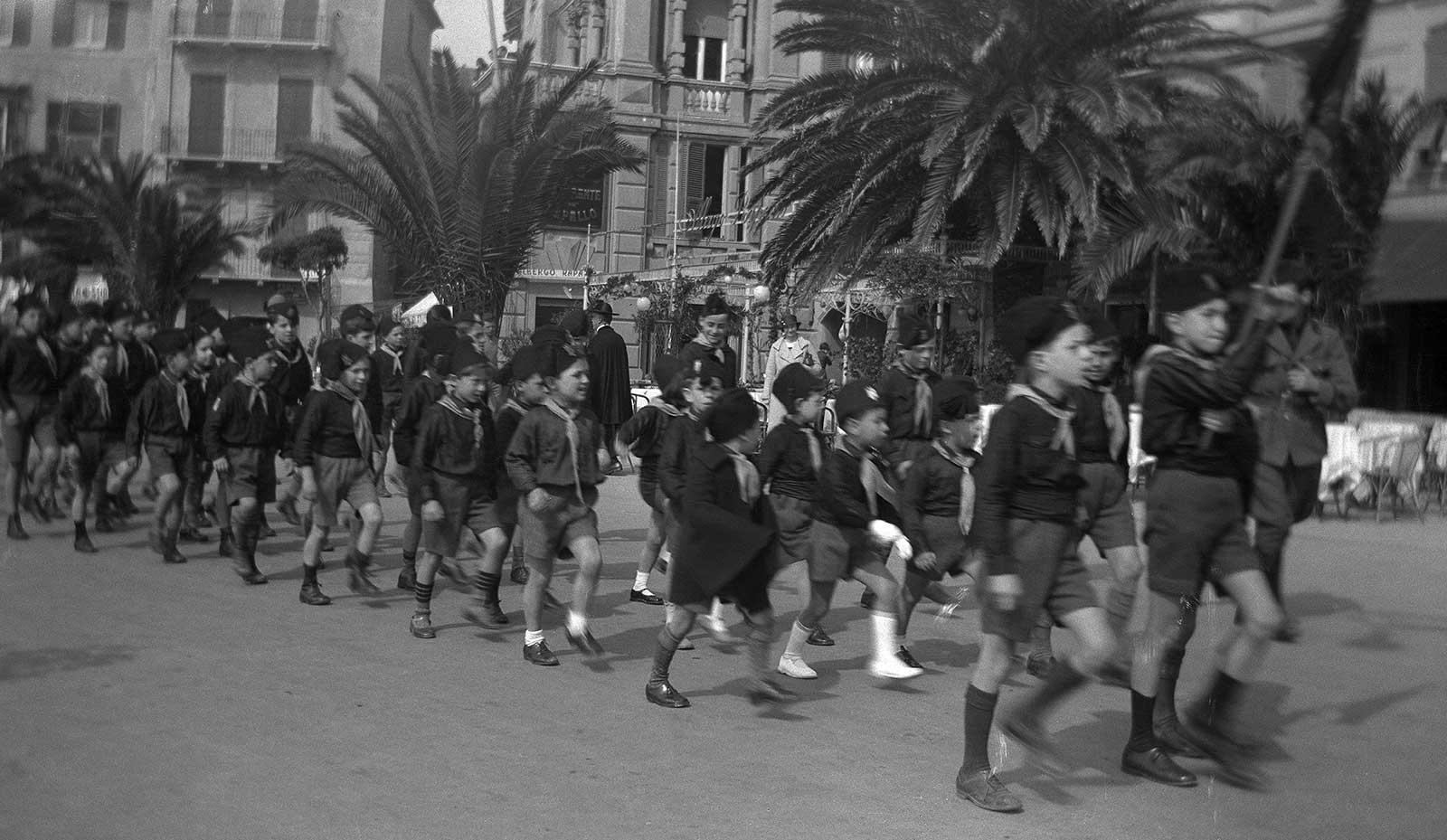 Son George (striped socks, to the left from the middle), among the Balilla.
