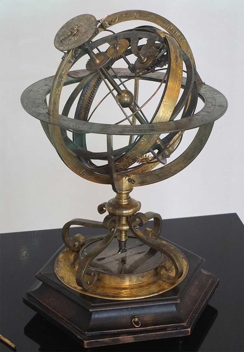 Johannes Möller, Armillary sphere, Gotha, 1687. Mathematisch-Physikalischer Salonon loan Herzogin Anna Amalia Bibliothek, Klassik Stiftung Weimar. © Ad Meskens / Wikimedia Commons