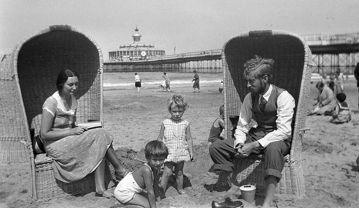 Familie Escher-Umiker in Scheveningen, 1931
