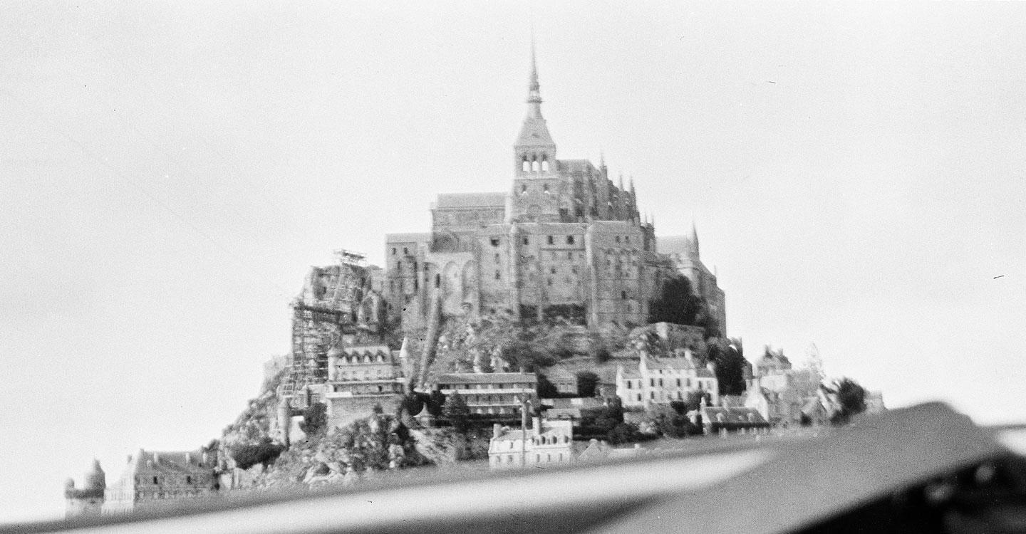 Rowing towards the Castle in the Air